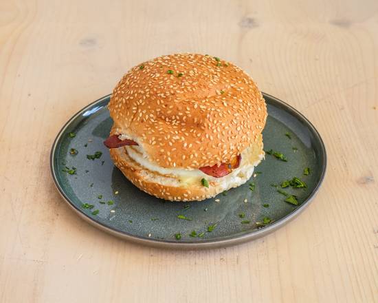Breakfast Bun — burger bun with fried eggs, bacon and mayo